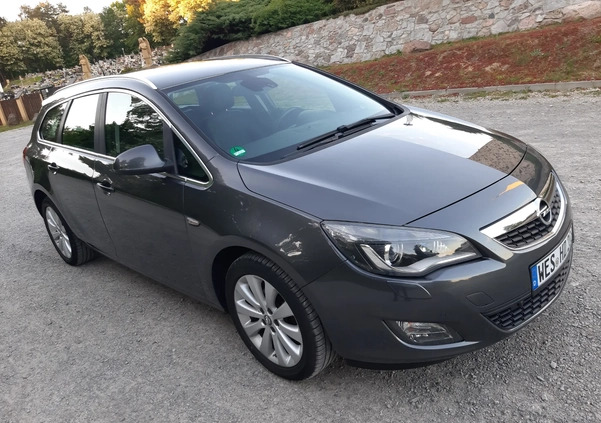 Opel Astra cena 27999 przebieg: 186900, rok produkcji 2011 z Kolbuszowa małe 529